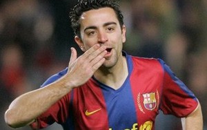 Thầy giáo Việt 'giảng' về Xavi và Barca ngay trên lớp học